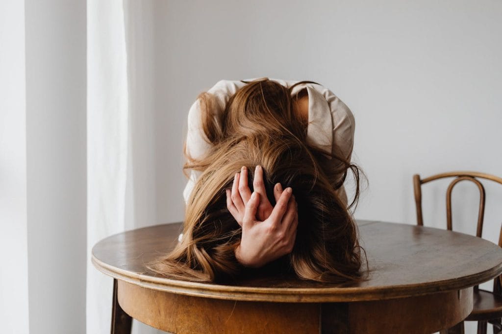 علائم افسردگی در زنان